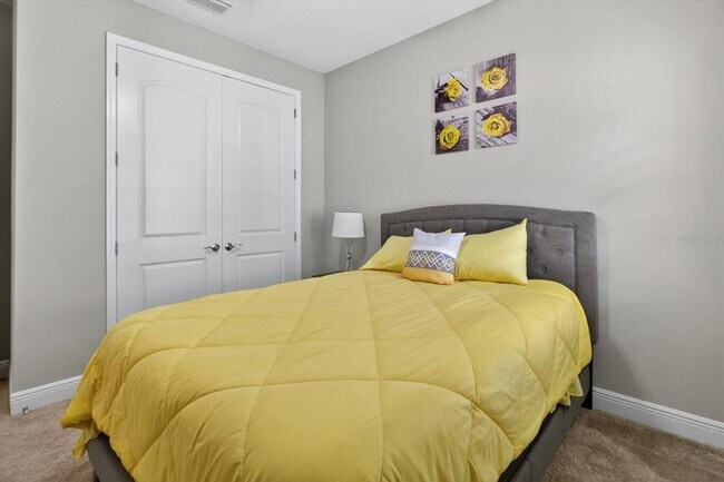 Building Photo - 5612 Del Coronado Dr