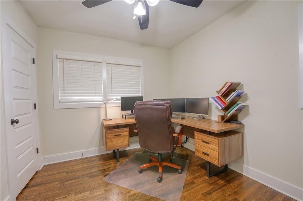 Building Photo - 3076 McCully Dr NE