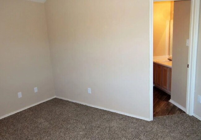 Building Photo - 2Bd/2Ba in Killeen TX