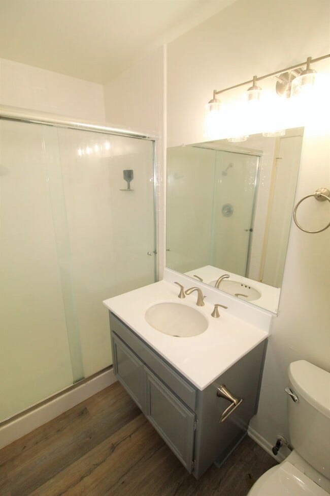 Building Photo - Updated La Ventana Condominium