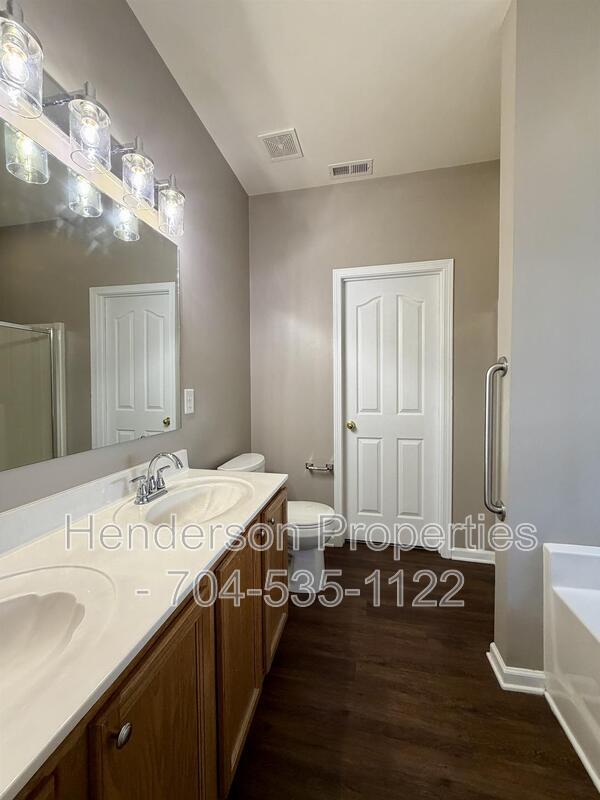Building Photo - 181 Jacobs Woods Cir