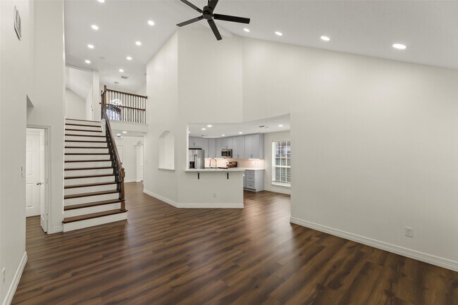 Building Photo - 15006 Sapling Oak Ct