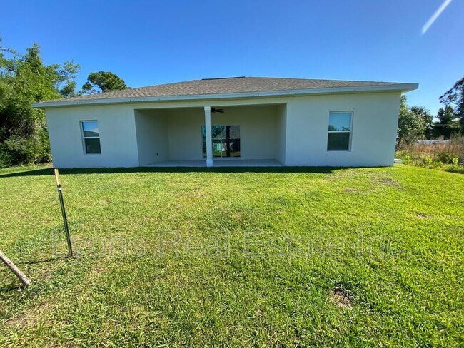 Building Photo - 2497 Cortland Ave