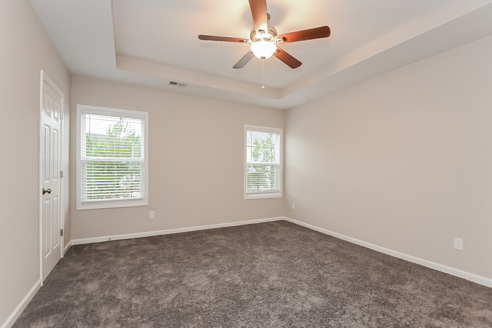 Building Photo - 19 Celtic Ct