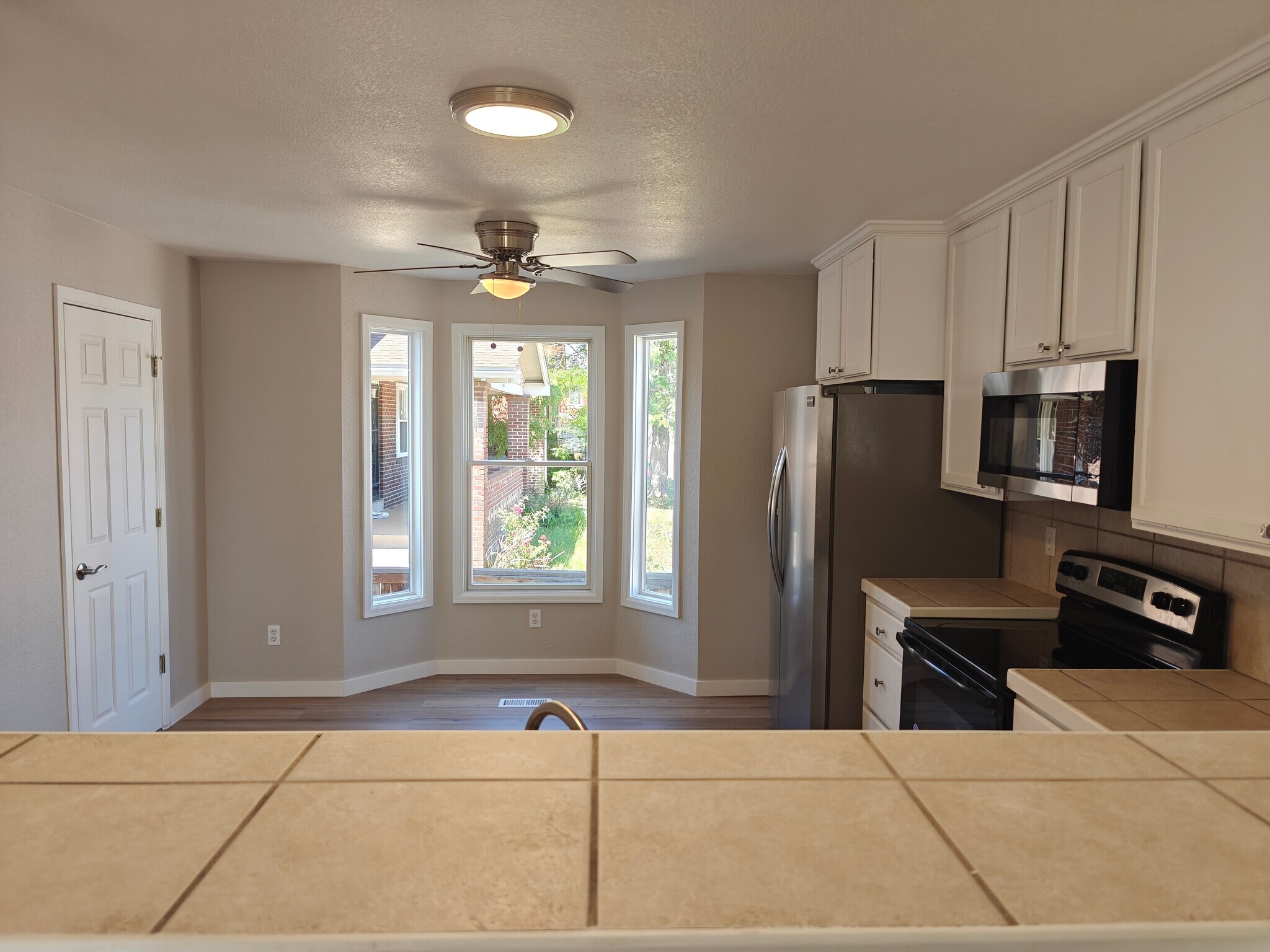 Building Photo - 3130 W 38th Ave