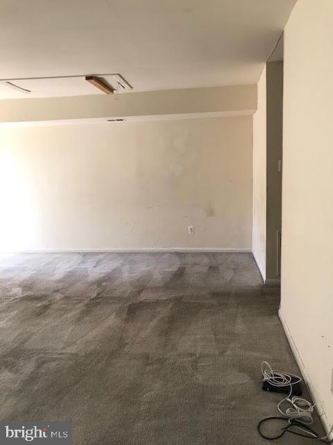 Building Photo - 8415 Benecia Ct