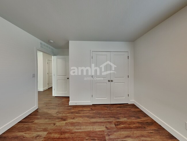 Building Photo - 17148 W Townley Ave