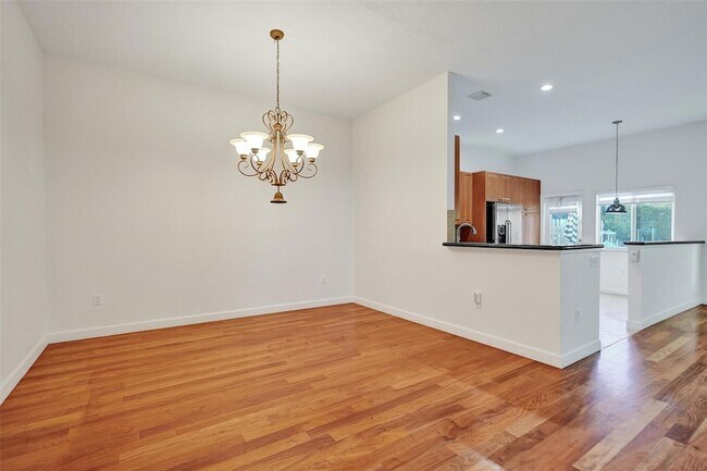 Building Photo - 2724 Treasure Cove Cir