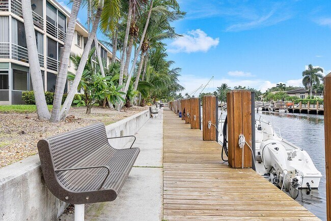 Building Photo - 4500 N Federal Hwy