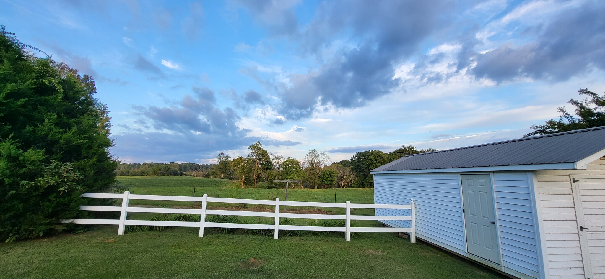 Building Photo - 338 Hicks Farm Rd