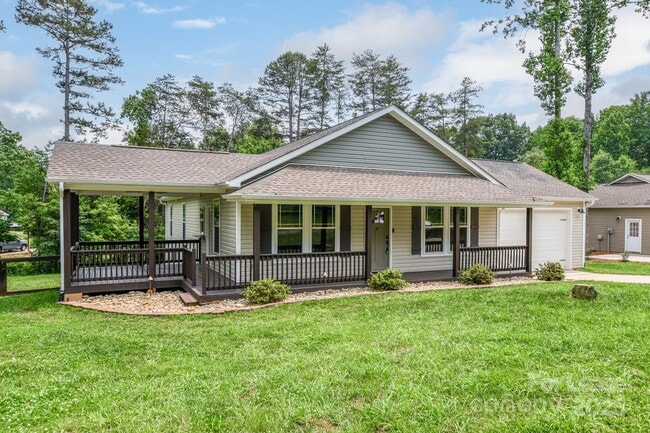 Building Photo - 6835 Ingleside Dr