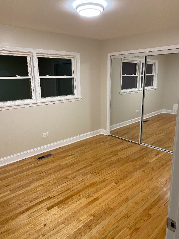 Building Photo - 2119 N Mason Ave