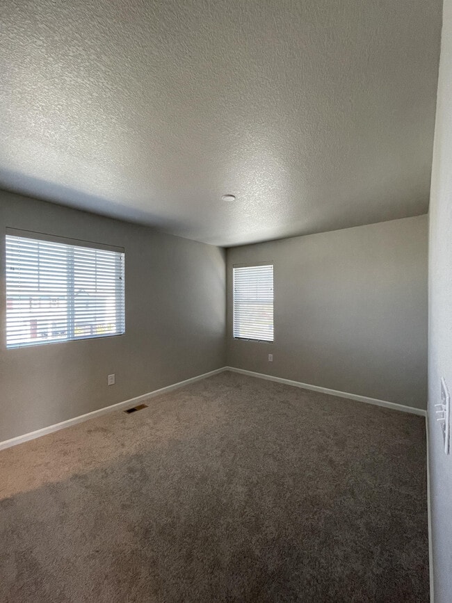 Building Photo - 27226 E Bayaud Ave