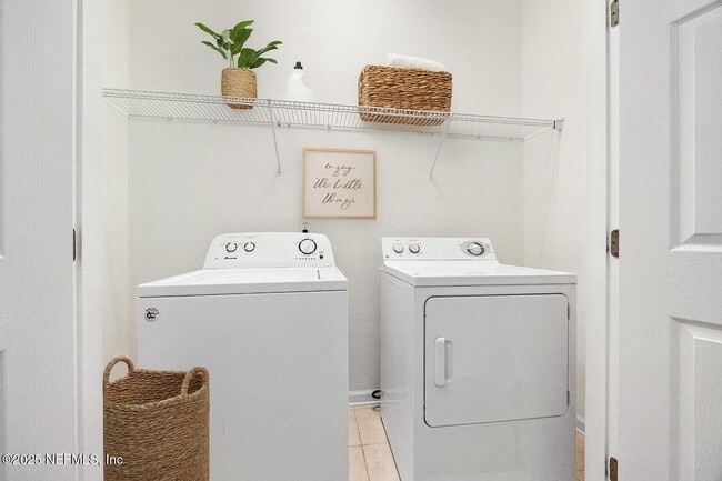 Building Photo - 5973 Pavilion Dr