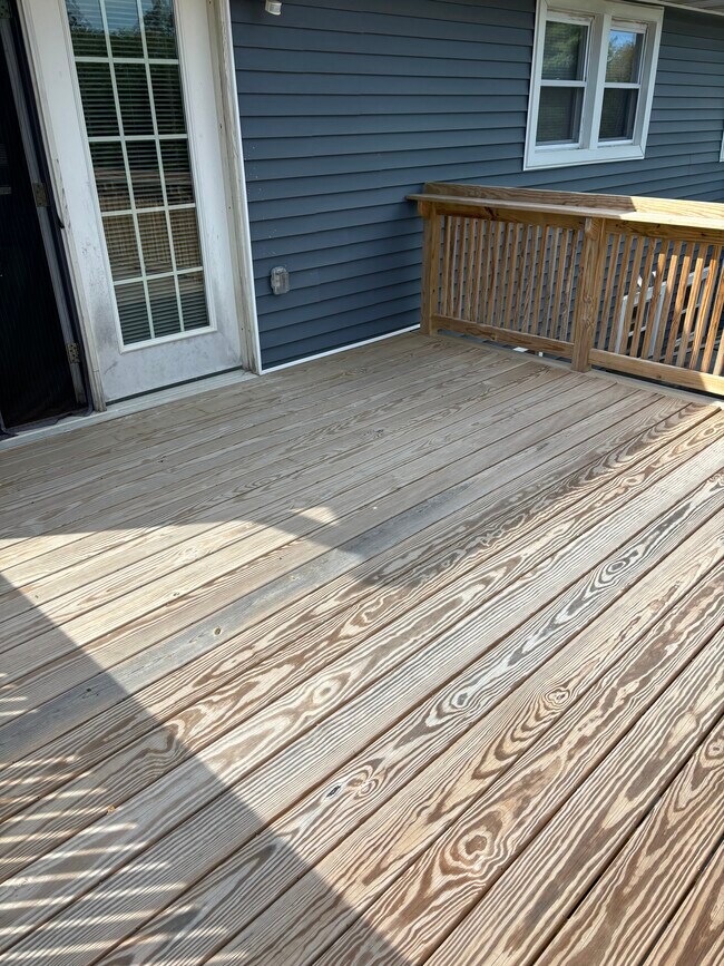 Building Photo - 1 Parksville Rd