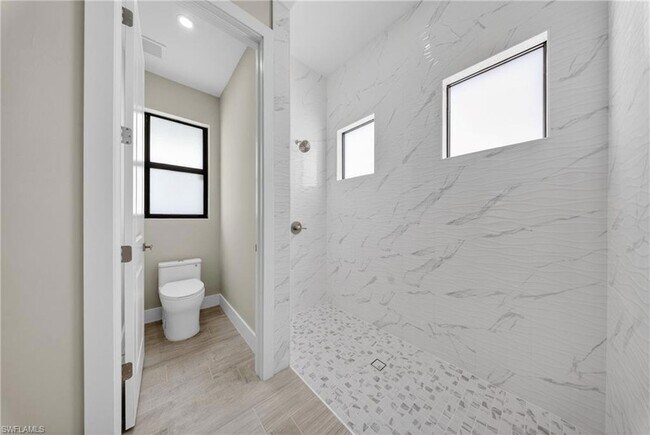 Building Photo - 311 Fitch Ave