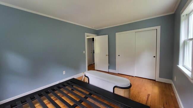 Building Photo - 32 S Main St