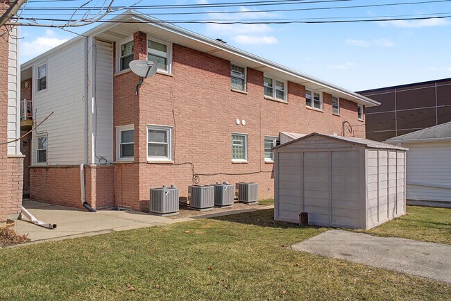 Building Photo - 11817 W North Ave