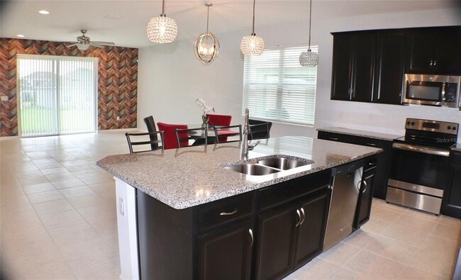 Building Photo - 536 Sapphire Dr