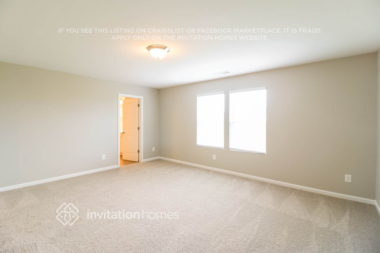 Building Photo - 2097 Boxwood Cir