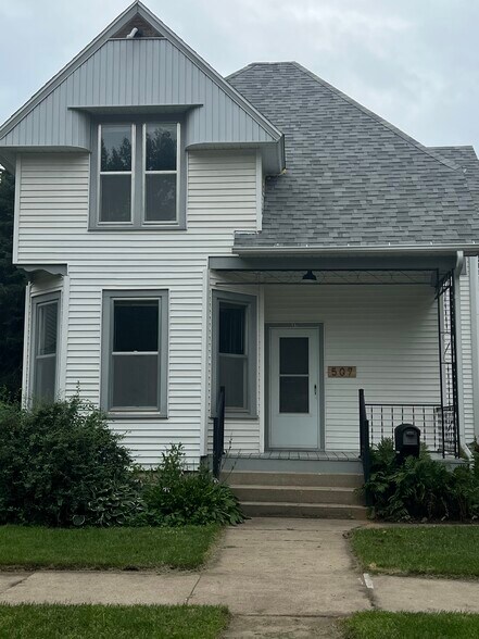Front of house - 507 Center Ave