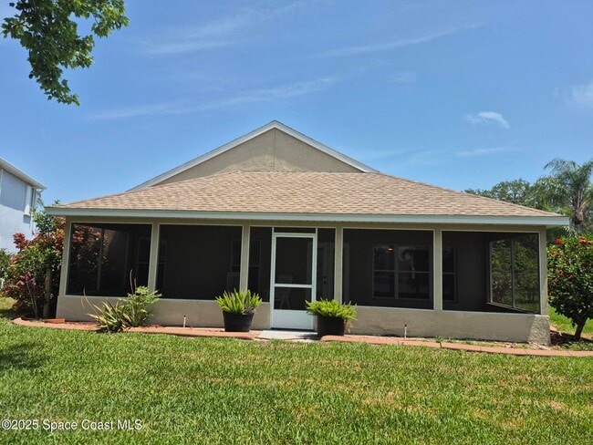 Building Photo - 1233 Foxridge Pl