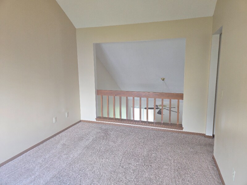 Building Photo - 6955 Dorr St