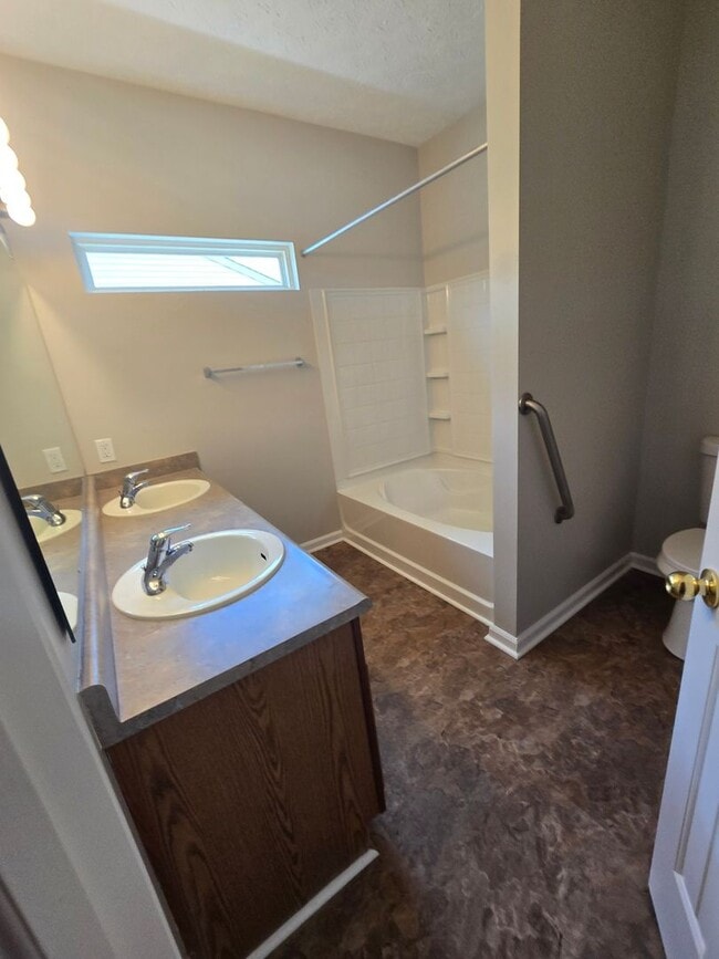 Building Photo - Nice Three Bedroom Home in Franklin, IN