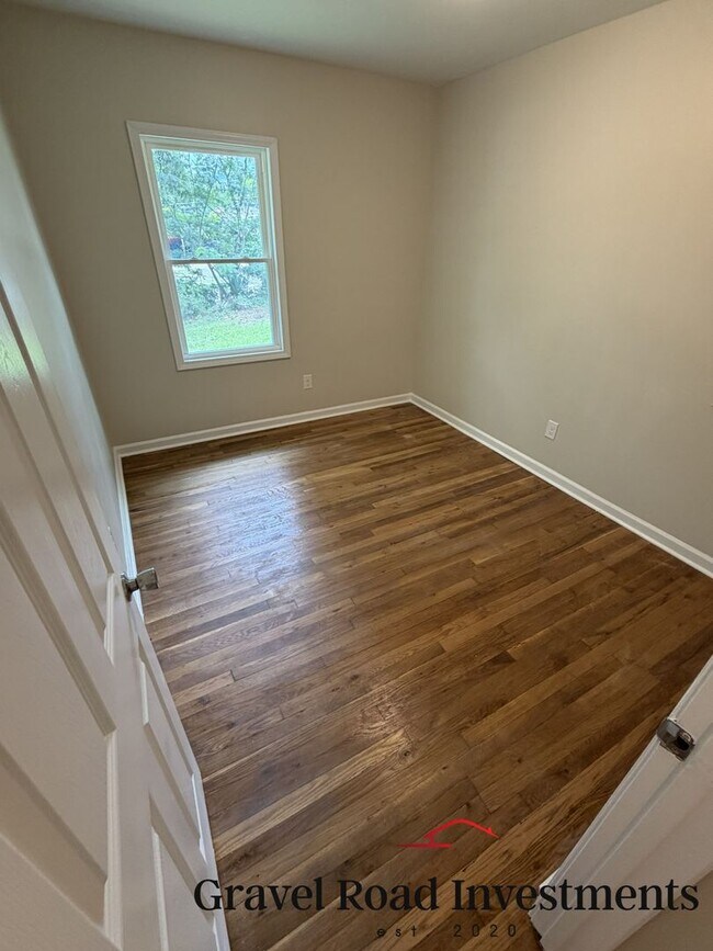 Building Photo - Beautifully Remodeled 4 Bedroom, 2 Bathroom Home for Rent