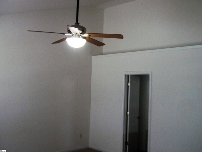 Building Photo - 213 Werninger Ct