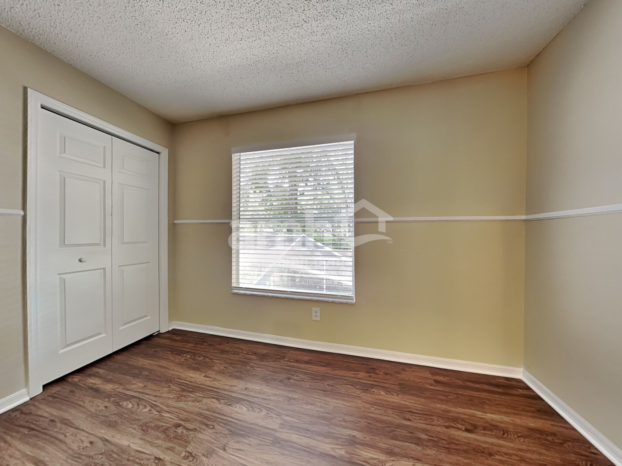 Building Photo - 17756 Oak Bridge St