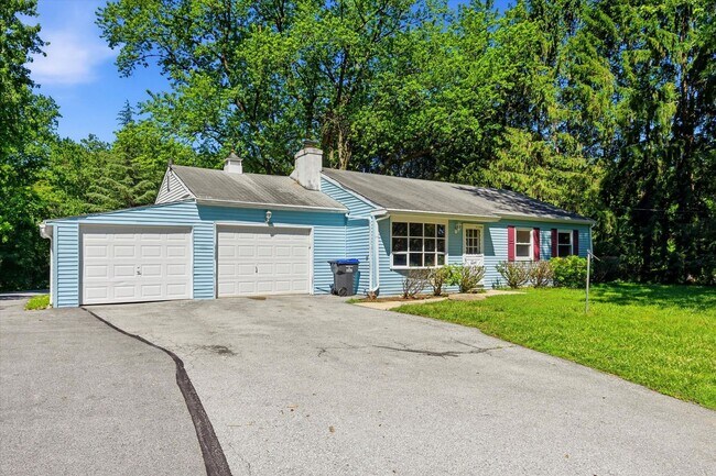 Building Photo - Charming 3 Bedroom, 2 Bathroom Ranch home in West Chester