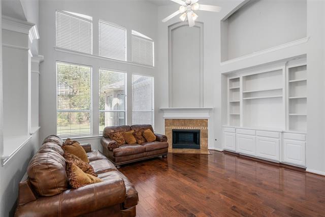 Building Photo - 8036 Ocean Dr