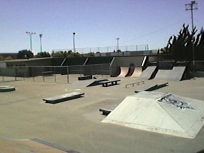 Building Photo - 1074 18th Street