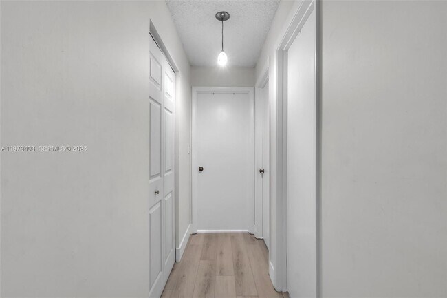 Building Photo - 1305 NW 122nd Terrace