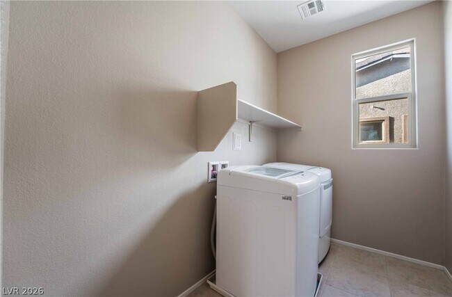 Building Photo - 432 Cadence View Way
