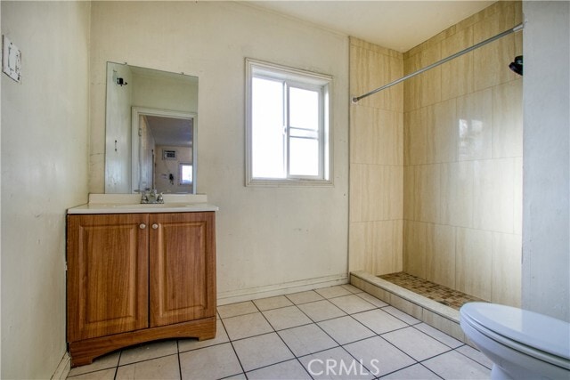 Building Photo - 5246 Phillips Blvd