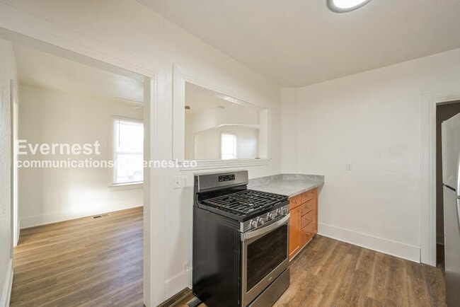 Building Photo - 4902 Meade St