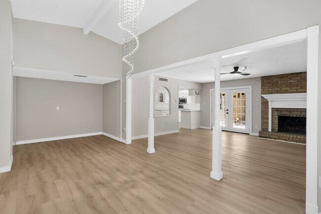 Building Photo - 3902 Marywood Dr