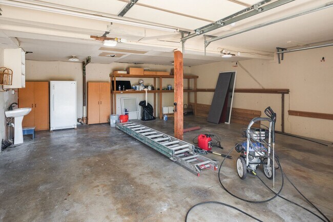 Building Photo - 18025 70th Pl W