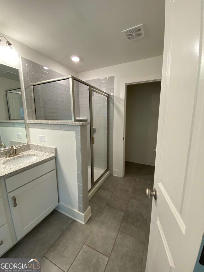 Building Photo - 117 Auburn Gate Ln