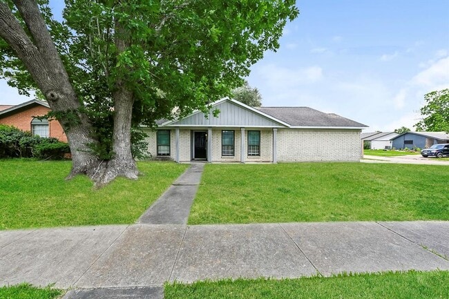 Primary Photo - 8519 Avington Rd