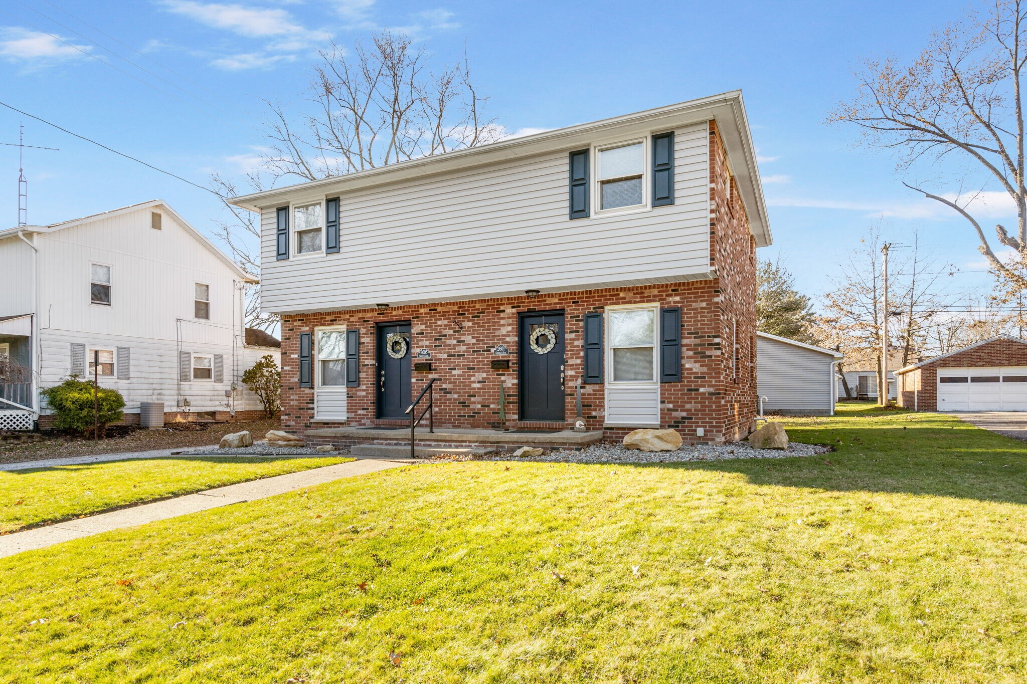 Building Photo - 2601 S Seneca Ave