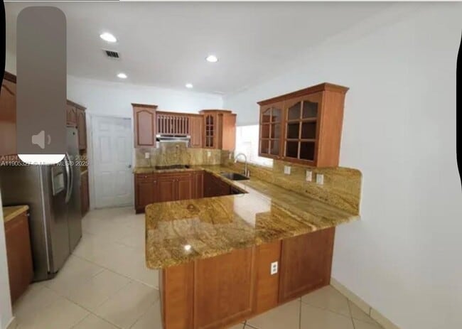 Building Photo - 1150 SW 154th Ave