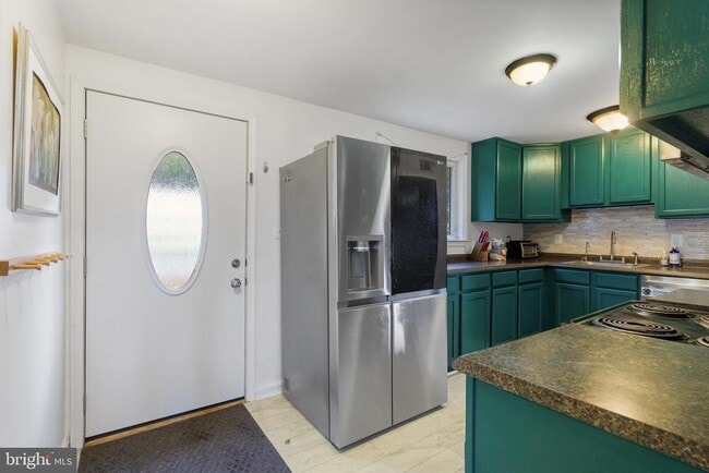 Building Photo - 1304 Tuggies Rd
