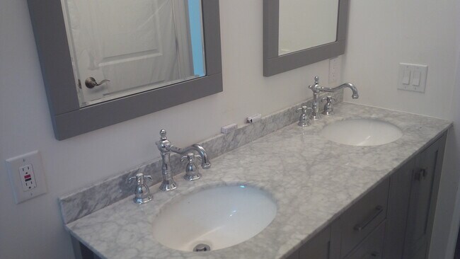 Building Photo - 2014 Mount Vernon St