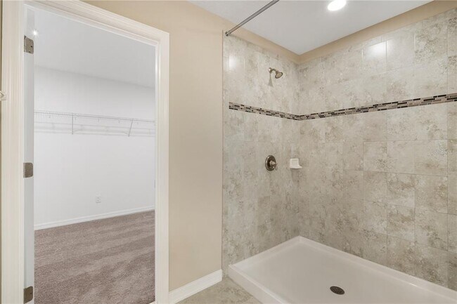 Building Photo - 16140 Monterey Greens Cir