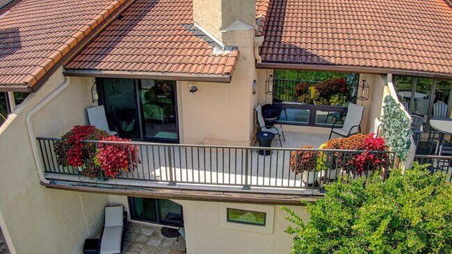 Building Photo - 3431 Harbor Dr