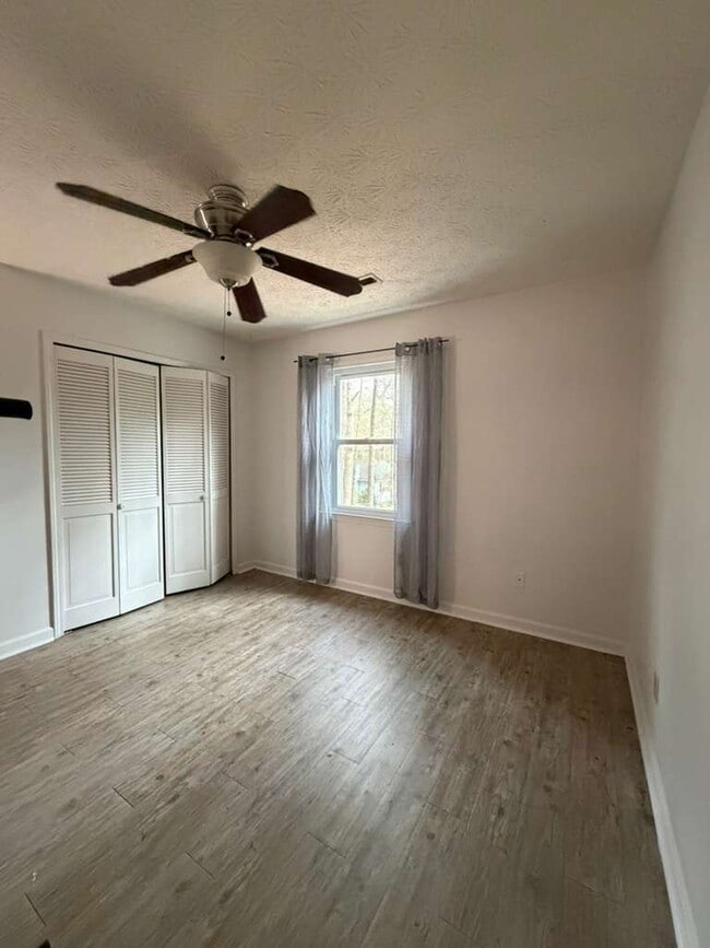 Building Photo - 5065 Irish Spring Ct