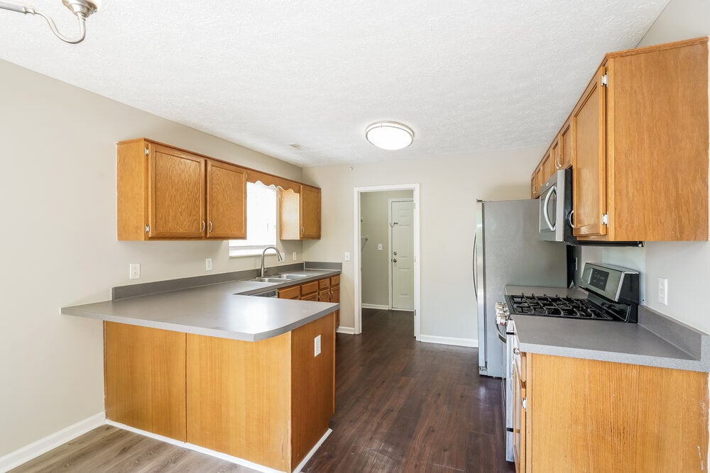 Building Photo - 3505 Glenfalls Dr